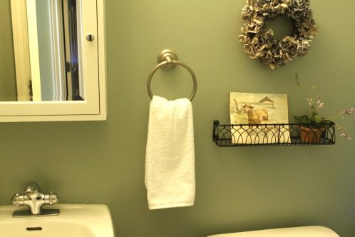 how to embellish a plain hand towel